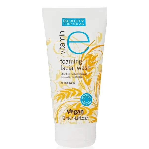 Vitamin E Foaming Facial Wash 150 ML