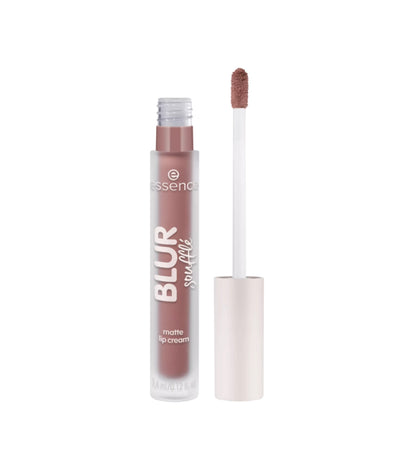 Essence BLUR Soufflé Matte Lip Cream