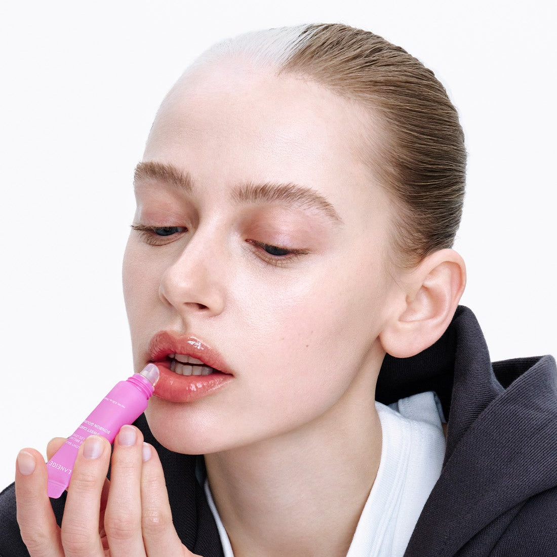 Laneige Lip Glowy Balm built-in lip applicator
