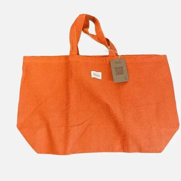 Gift From Avène : Summer Bag