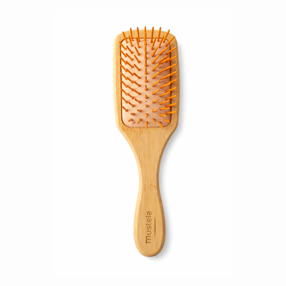 Gift - Mustela Brush